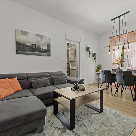 Apartment Oasis New *